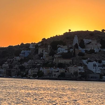 Aleminas Rooms Symi Exterior photo